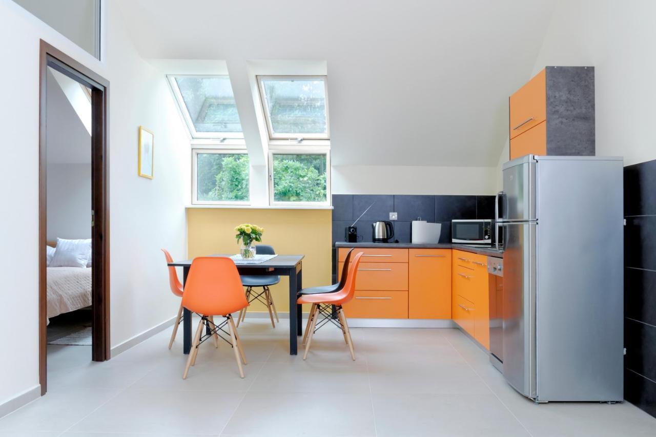 Modern Apartment In Jawiszowice Extérieur photo
